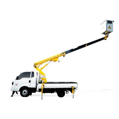 लाइट ड्यूटी बकेट ट्रक